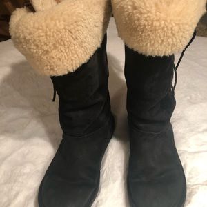 Ugg Australia Upside Black Suede/Sheep Skin Lace -Up Tall Boots Size 8